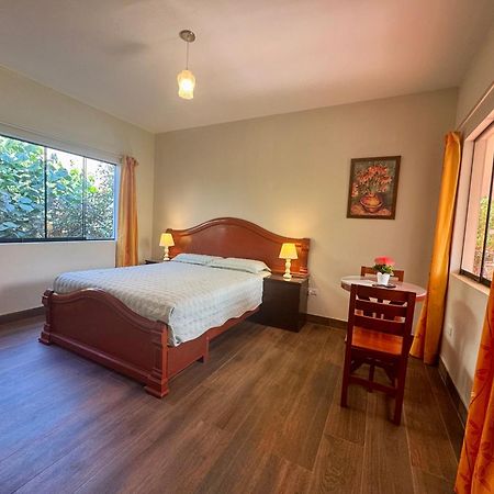 Casa Hotel Mamaluna Lunahuaná エクステリア 写真