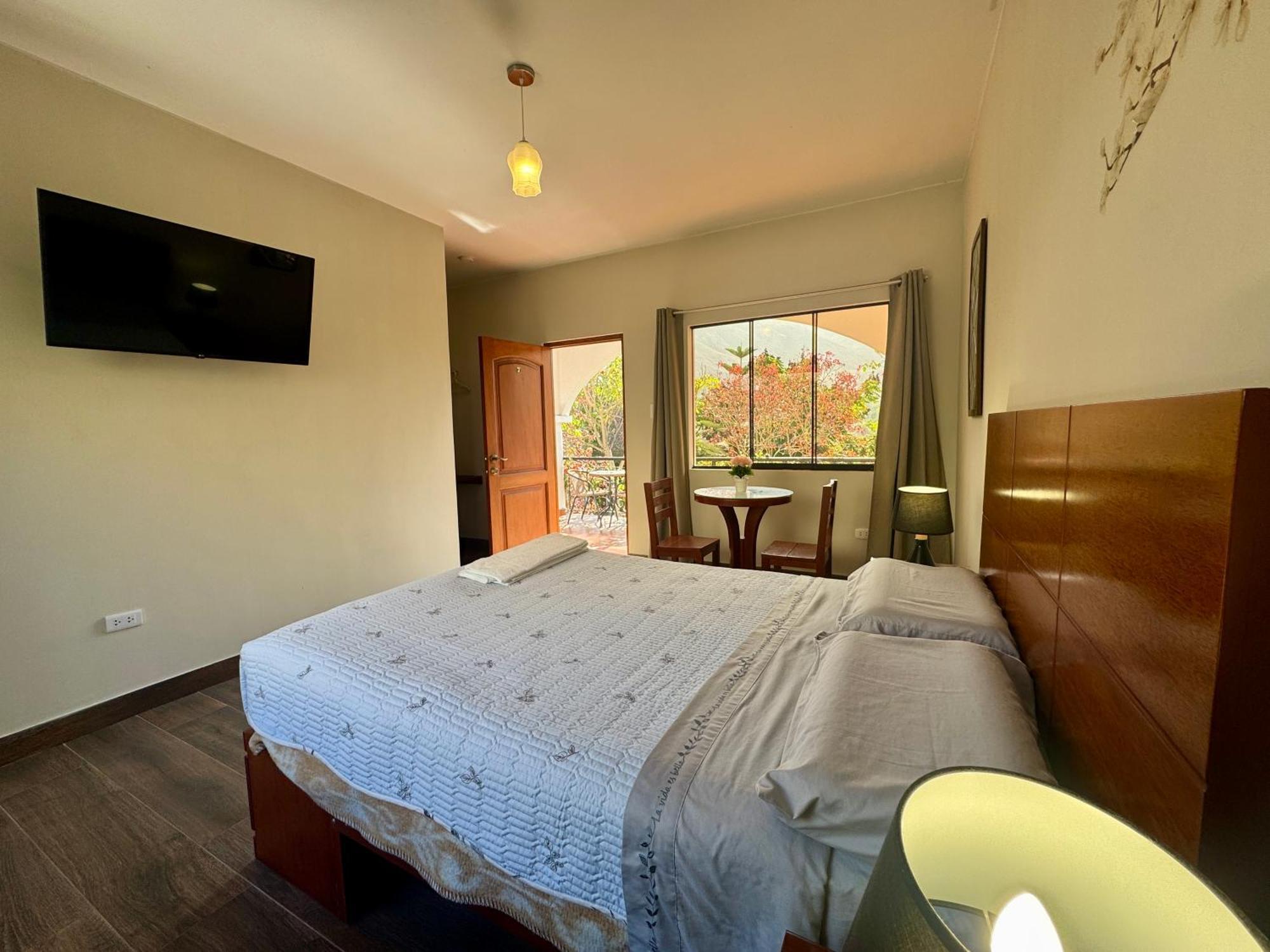 Casa Hotel Mamaluna Lunahuaná エクステリア 写真
