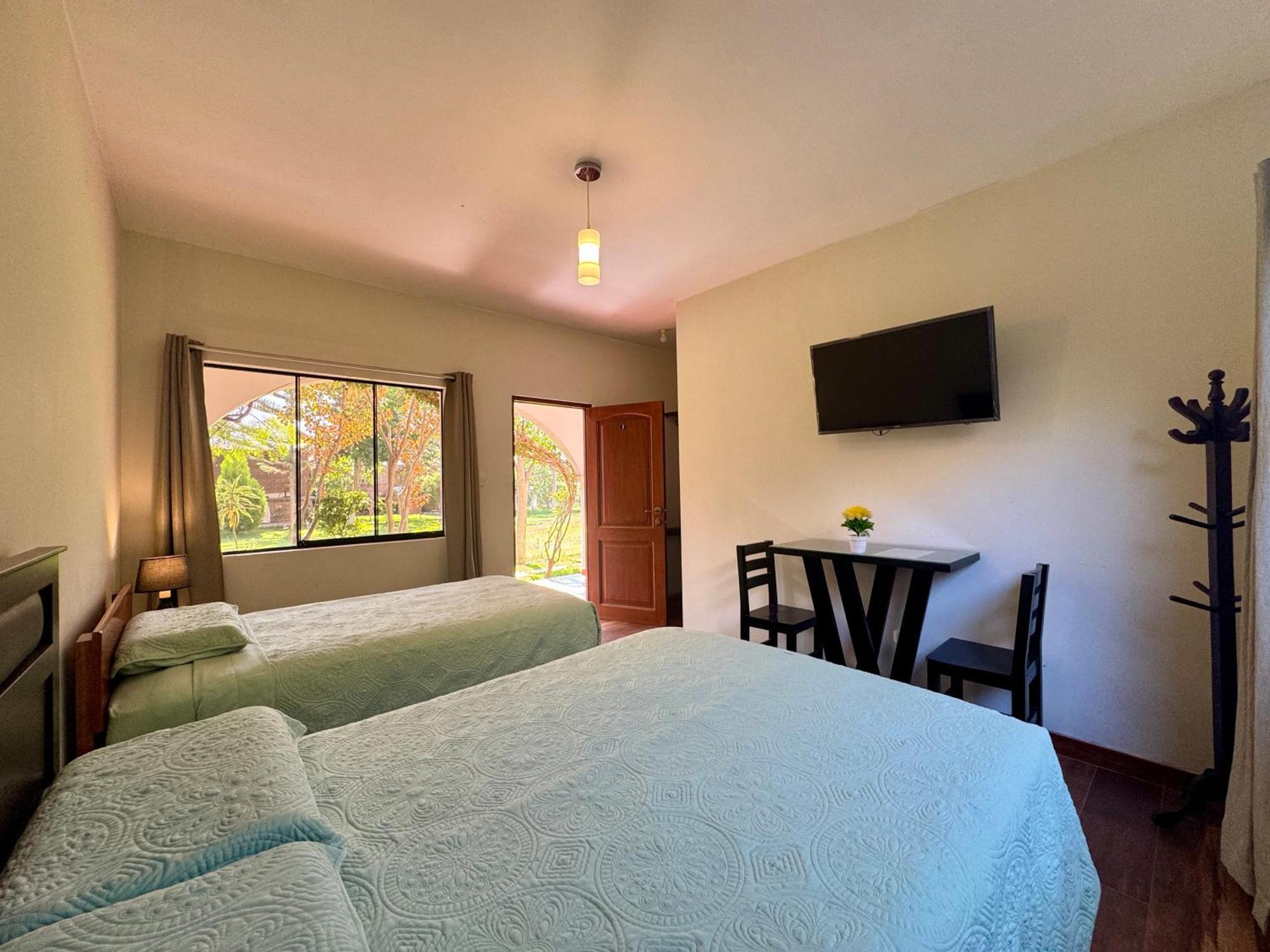 Casa Hotel Mamaluna Lunahuaná エクステリア 写真