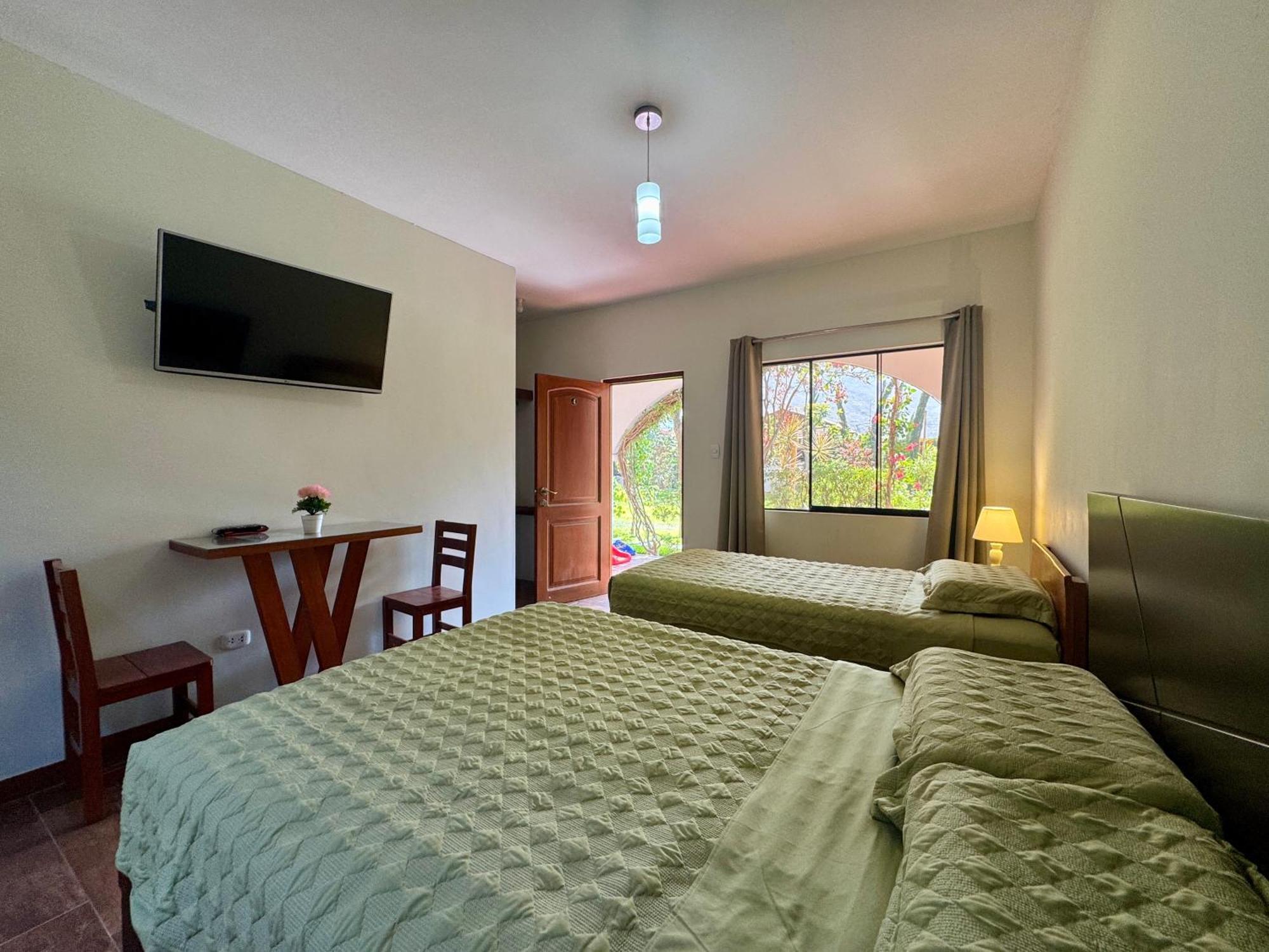 Casa Hotel Mamaluna Lunahuaná エクステリア 写真